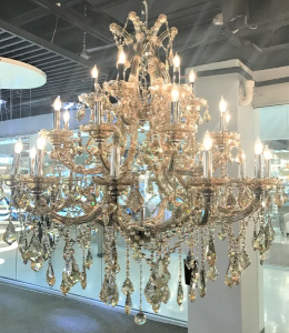 Astoria Grand Kiazolu 28-Light Candle Style Tiered Chandelier .