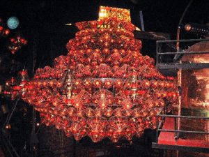 Weird Chandelier - Picture of House on the Rock, Spring Green .