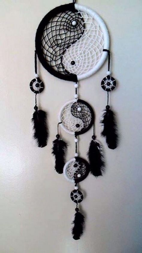 What Are Dreamcatchers? Brief Origin and History (With images .