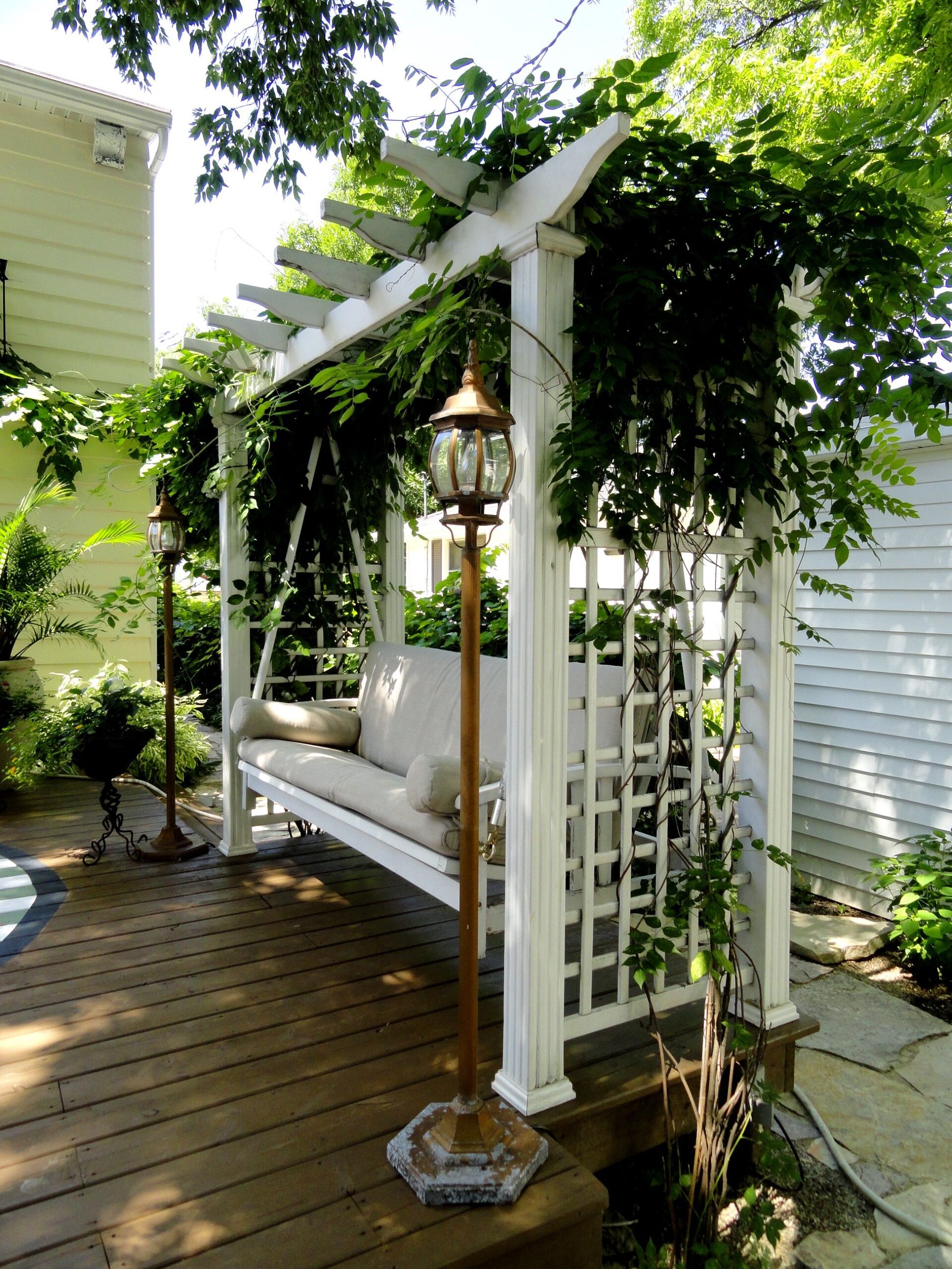 3 Seat Pergola Swings for Relaxing Outdoor Enjoyment