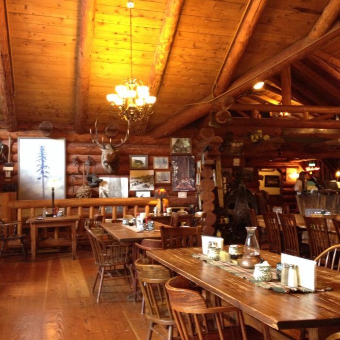 Antler Chandeliers Making a Statement in Rustic Decor