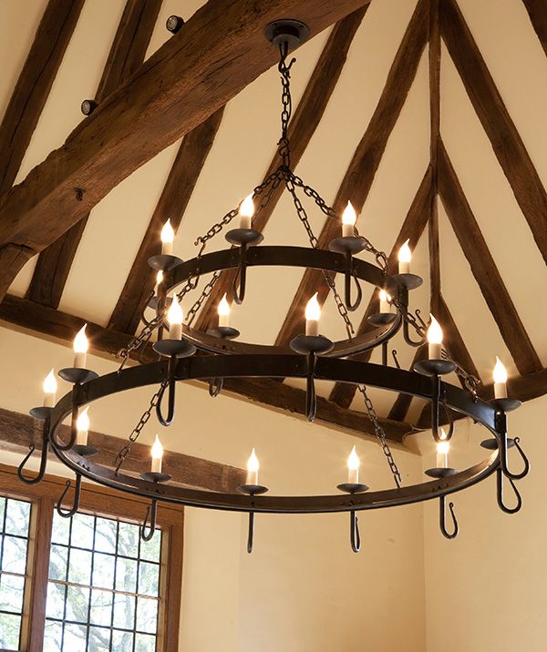 Iron Chandelier: A Modern Twist on an Antique Classic