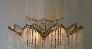 Italian Chandelier Style