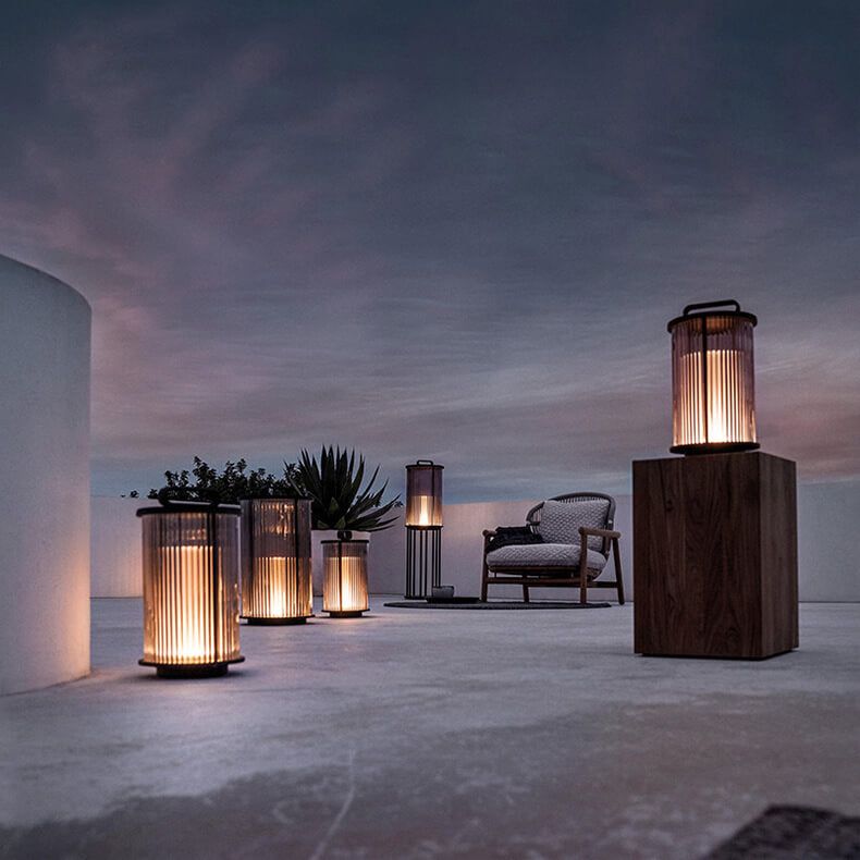 Modern Outdoor Lanterns the Perfect Addition to Your Outdoor Space