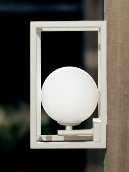 Outdoor Globe Lanterns A Versatile Option for Illuminating Your Outdoor Space