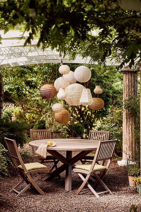 Outdoor Ground Lanterns Create a Warm and Inviting Atmosphere