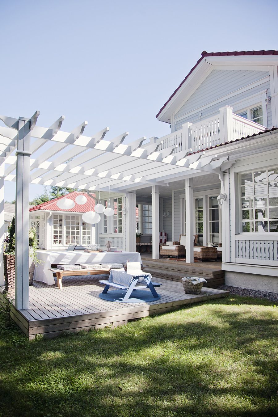 Outdoor Lanterns For Deck Adding Ambience and Style