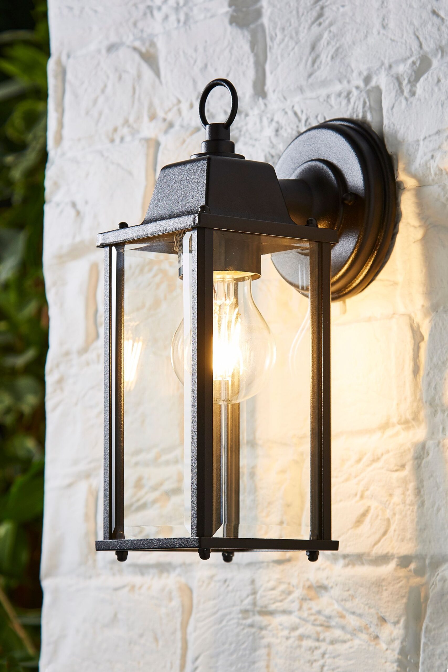 Outdoor Wall Lanterns The Perfect Way to Illuminate Your Outdoor Space