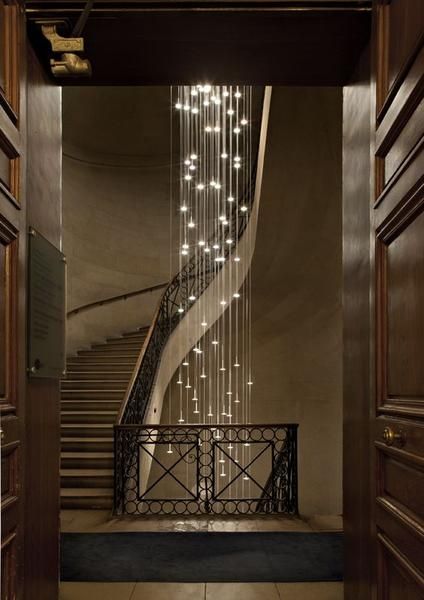 Stairway Chandeliers: Enhance Your Home’s Grandeur