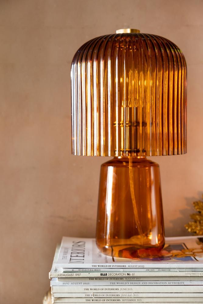 Table Lamps For The Living Room – A Stylish and Functional Lighting Solution